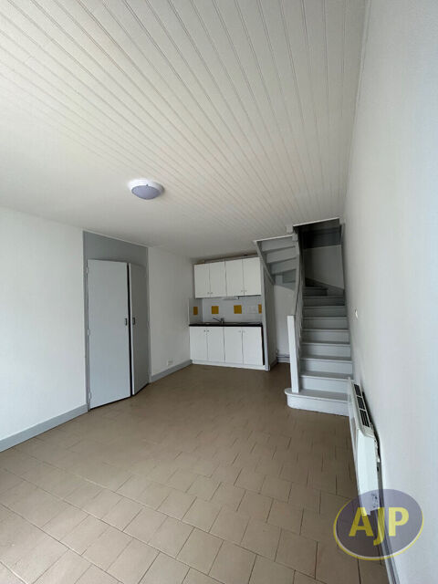  Appartement Lamarque 2 pièce(s) 33.79 m2 Appartement - 2 pièce(s) - 34 m²