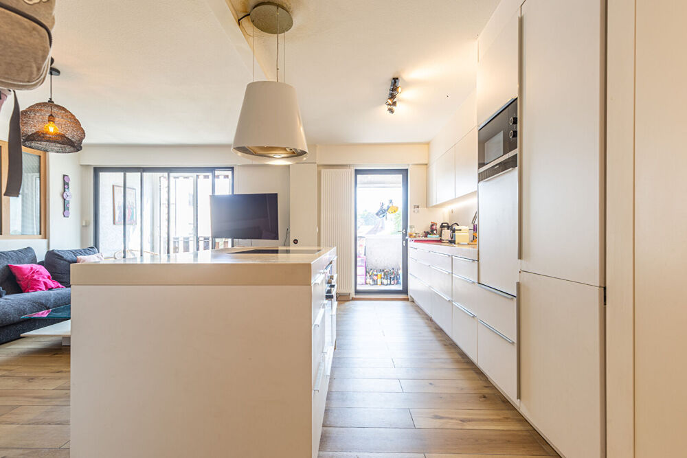 AGENCE IMMOBILIERE LAFORET - EXCLUSIVITE - "BONSAÏ" - ANNECY - APPARTEMENT T4 de 73.49m² - BALCON/LOGGIA 10m2 - CAVE - PARKING D