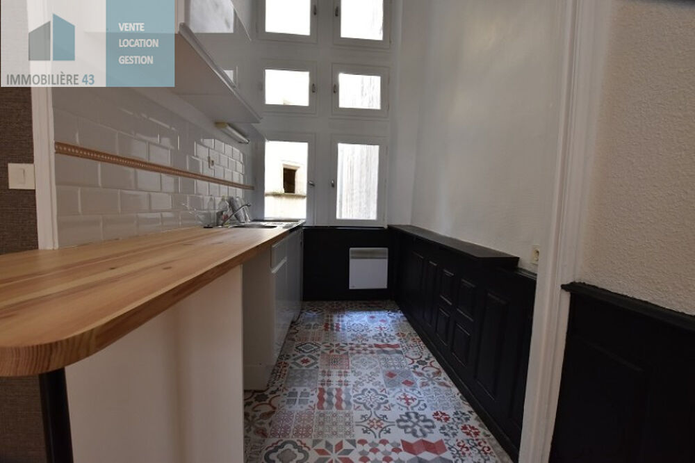 Location Appartement STUDIO CUIS EQUIPEE LE PUY EN VELAY - 1 pièce(s) - 35 m2 Le puy en velay