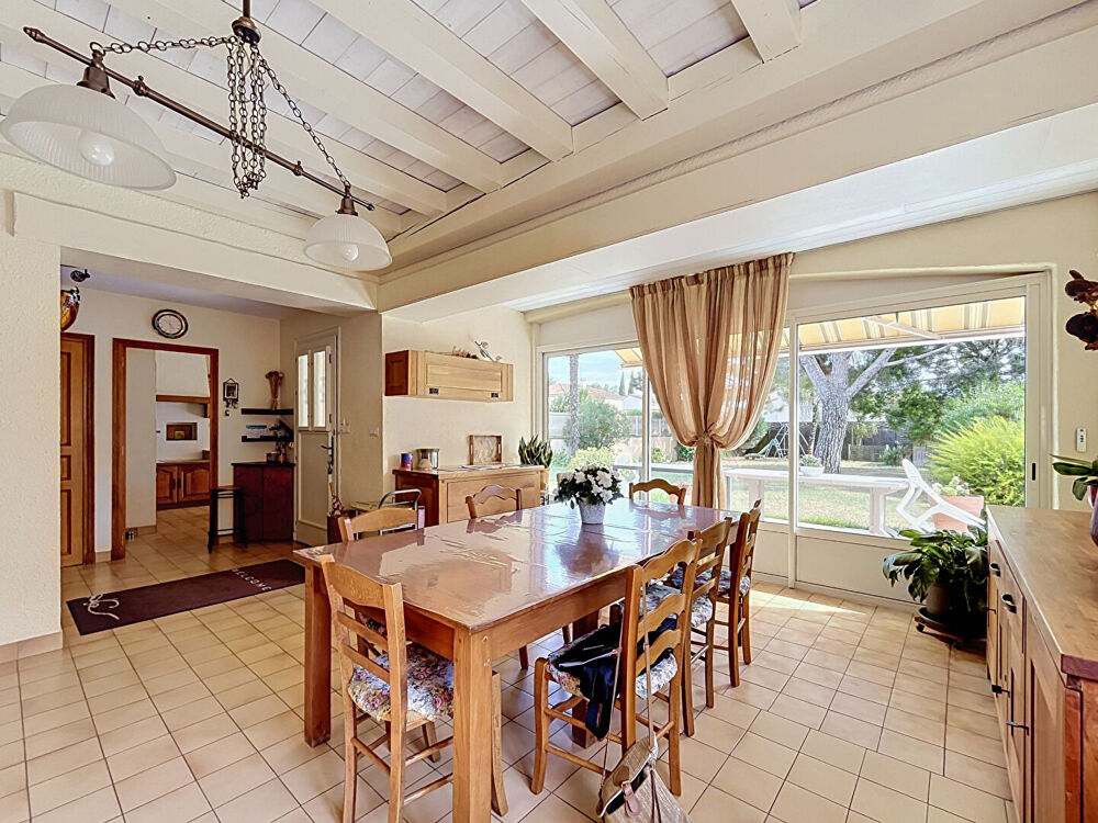 Vente Maison Le Pouzin Villa d'architecte, 4 chambres, bureau, jardin de 950m², quartier calme. Le pouzin