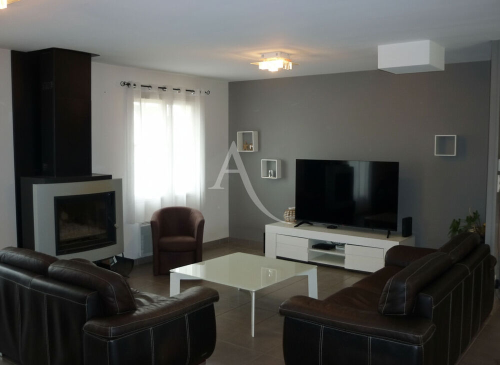 Maison familiale spacieuse à Ménestreau En Villette de 170 m2