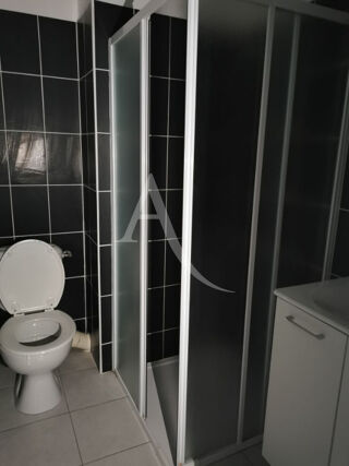  Appartement à louer 1 pièce 29 m²