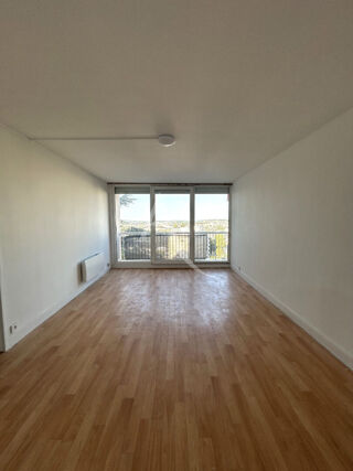  Appartement à louer 2 pièces 54 m²