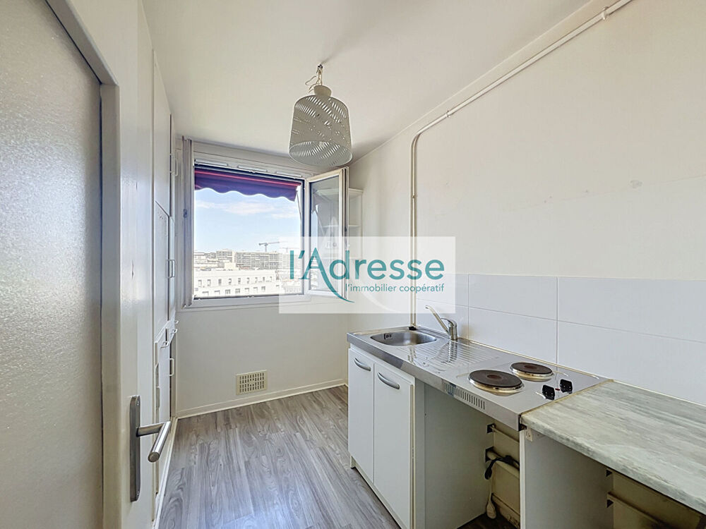 Vente Appartement REUILLY-DIDEROT - 2 PIÈCES - ÉTAGE ÉLEVÉ - SANS VIS-À-VIS - ASCENSEUR Paris 12