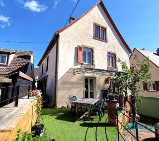  Maison  vendre 8 pices 185 m