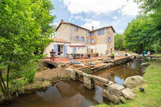  Maison � vendre 9 pi�ces 250 m�