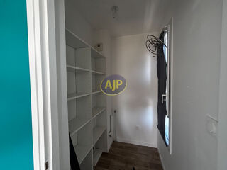  Appartement à louer 2 pièces 44 m²