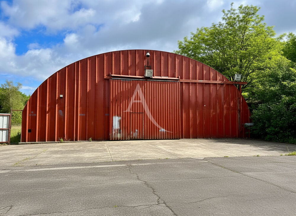 Vente Terrain INVESTISSEMENT ENSEMBLE IMMOBILIER DE 1,16 HECTARE AVEC 52 ARES CONSTRUCTIBLES ET HALL D'ACTIVITÉS DE 500 M² Freyming merlebach