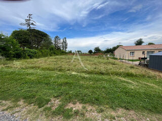  Terrain  vendre 750 m