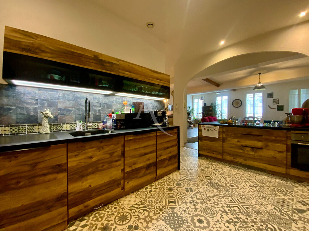 Vente Immeuble Immeuble mixte commercial et habitation Pons