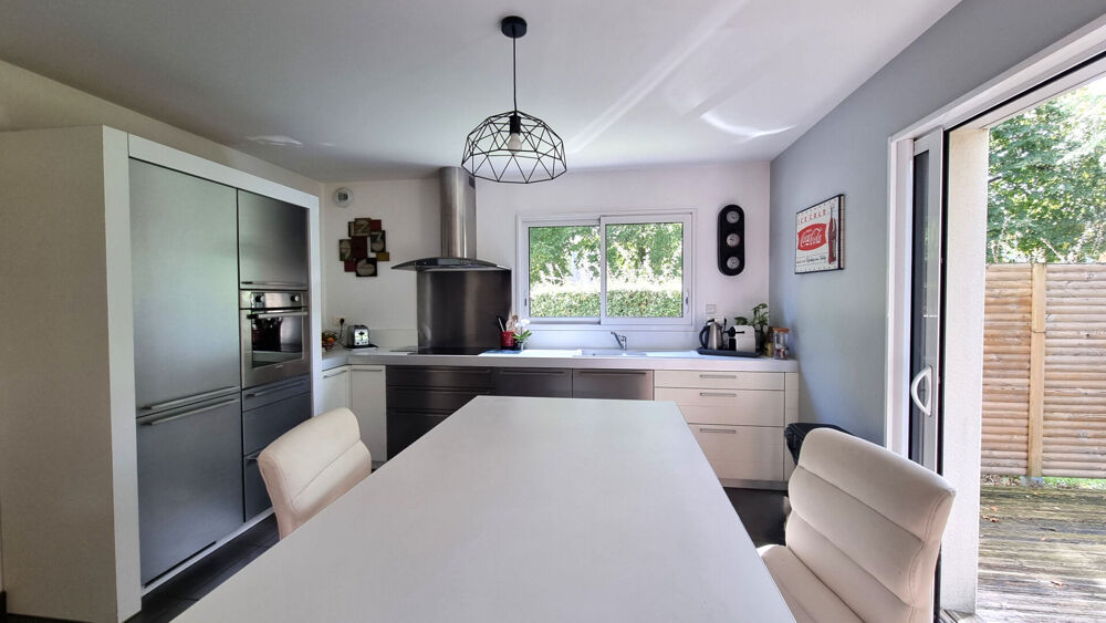 � vendre  Maison Sautron (44880)