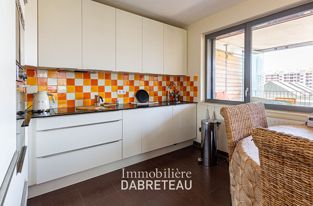 T4 MEUBLÉ IDÉAL SITUÉ - LYON2