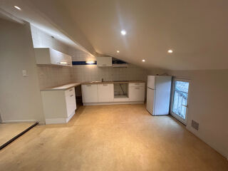  Appartement à louer 3 pièces 40 m²