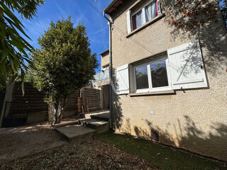  Immeuble � vendre 8 pi�ces 150 m�