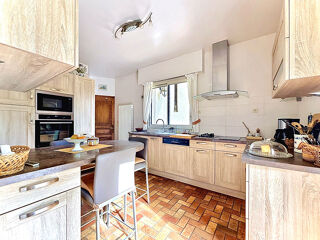  Maison à vendre 8 pièces 228 m²