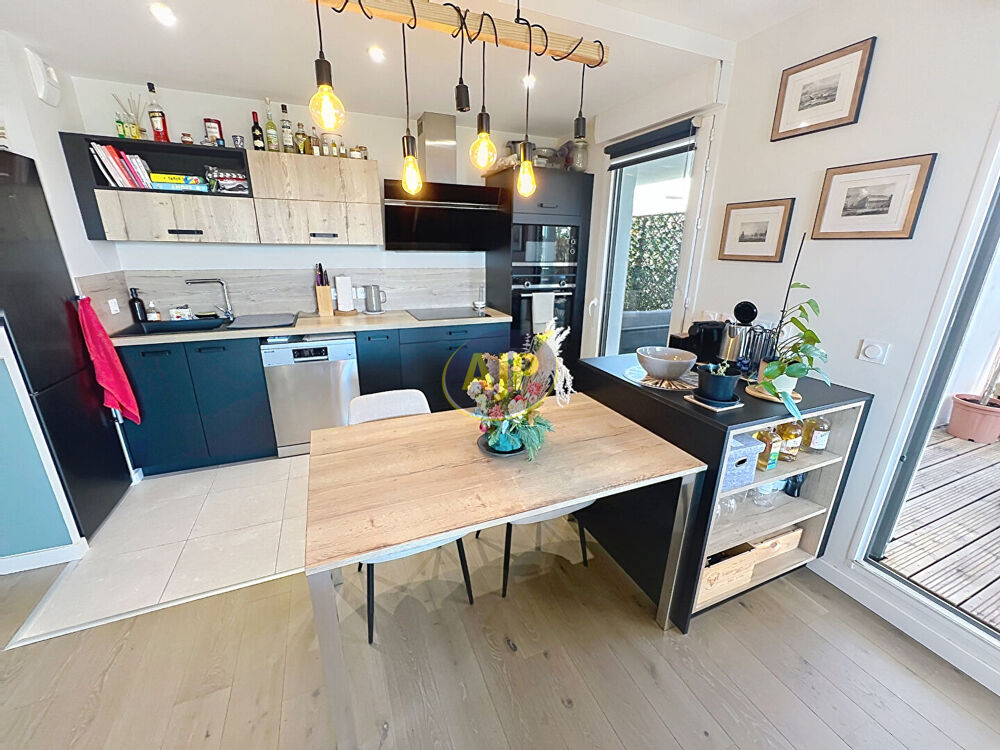 Vente Appartement Appartement Merignac 3 pièce(s) Tram A - Terrasse Merignac