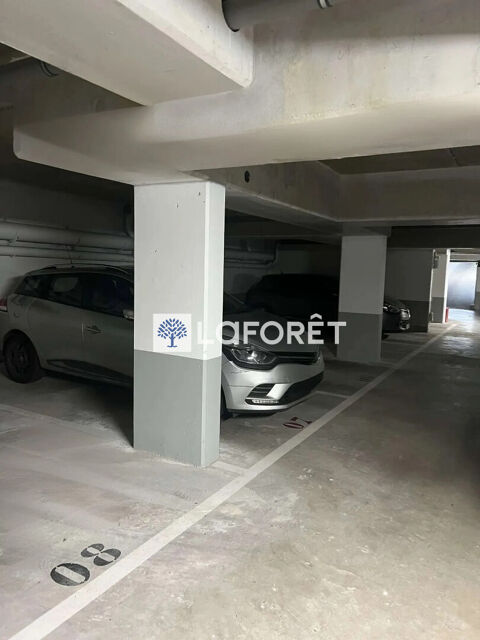  Parking / Garage  louer 11 m