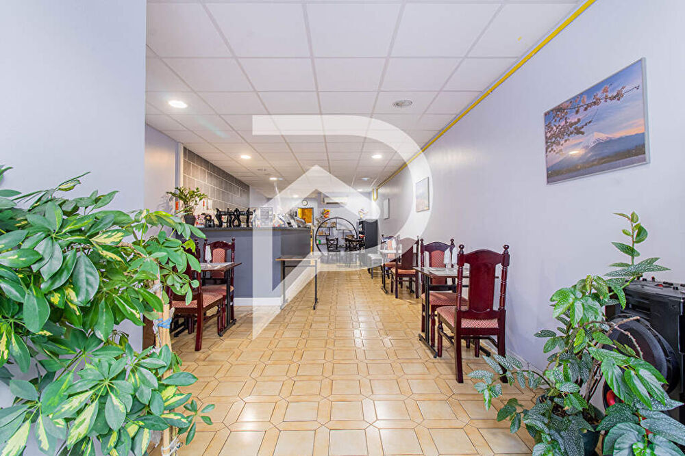 Vente Immeuble IMMEUBLE R+1 COMMERCE ET APPARTEMENT T3 À VENDRE - MARTIGUES Martigues
