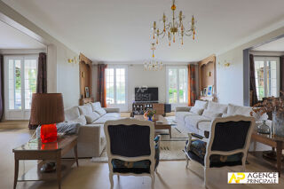  Maison à vendre 8 pièces 340 m²