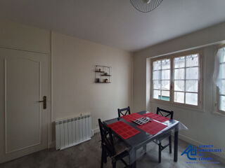  Appartement à louer 2 pièces 31 m²