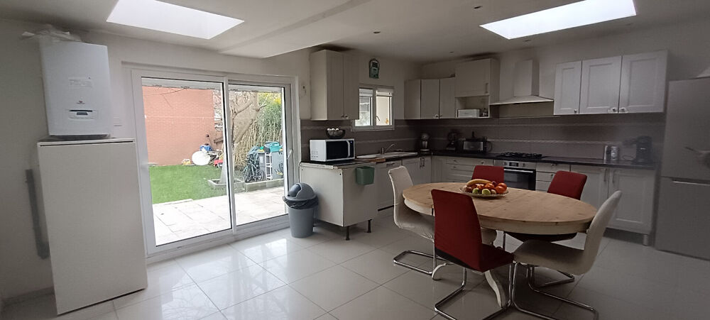 Maison 7 pièces 191 m² · à Roubaix · 191 m² · 212 000 €