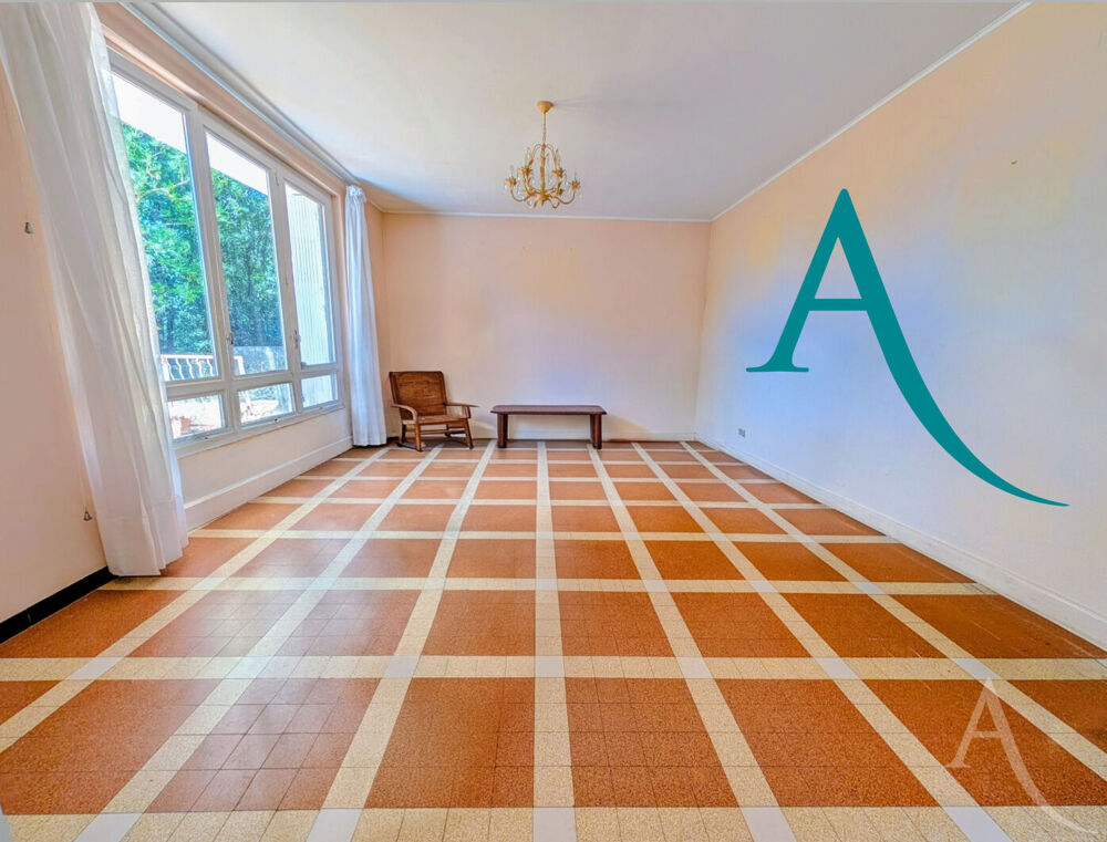 Vente Maison MAISON T4 124 M2 avec T2 , Garage, dépendances,1500m² de terrain. Cepet