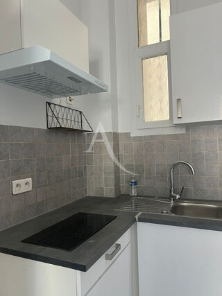  Appartement à louer 1 pièce 14 m²