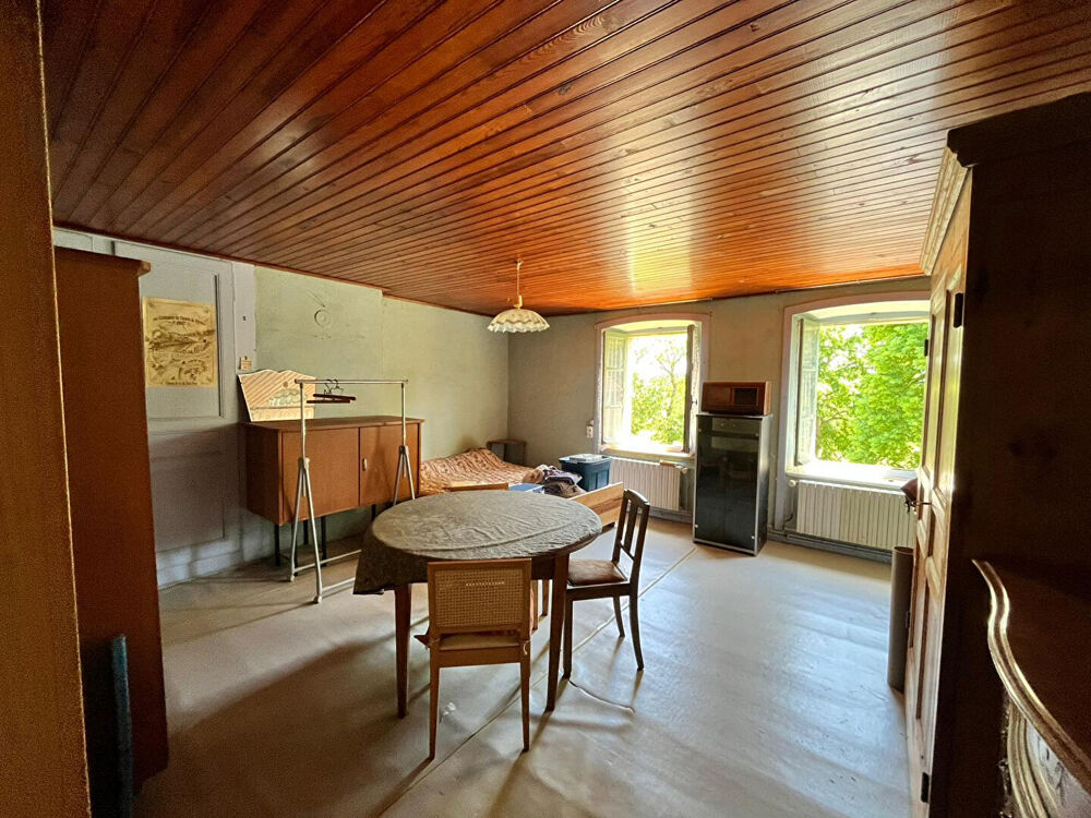 Vente Maison Corps de ferme en pierre à rénover avec dépendances et terrain de 4000 m² à Saint-Julien-d'Ance (Haute-Loire) Saint julien d ance