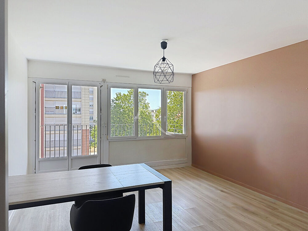 Appartement Les Ponts De Ce 3 pièce(s) 68 m2