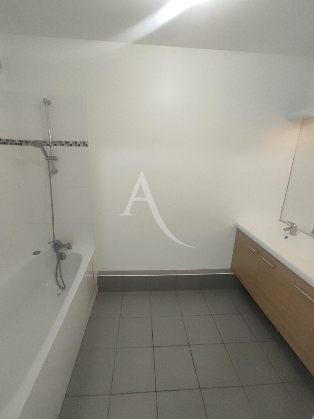 Location Appartement Appartement  3 pièces 58.45 m2 Ris orangis