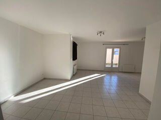  Appartement � louer 3 pi�ces 70 m�