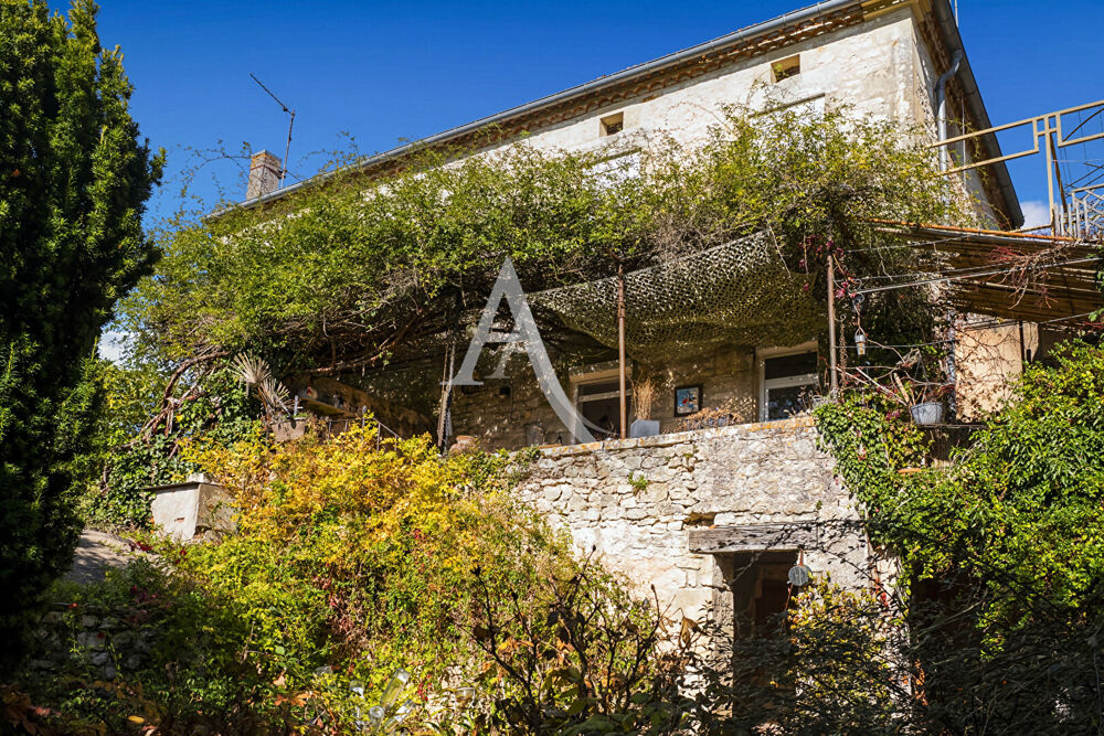 Belle maison de village dans le LOT