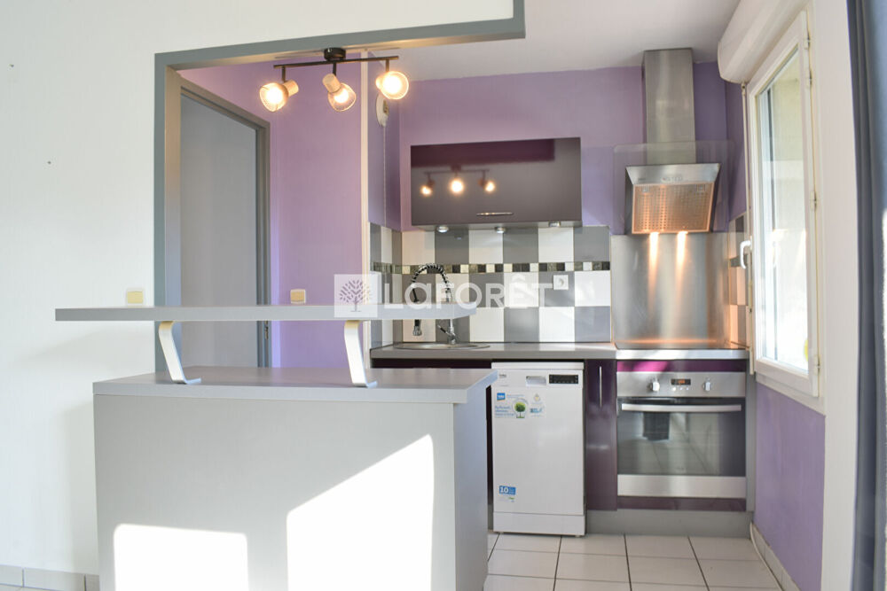 Location Appartement Appartement Brive 2 pièces avec terrasse et parking privatif Brive la gaillarde