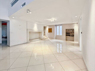  Maison � vendre 7 pi�ces 240 m�