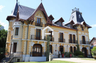  Maison � vendre 15 + pi�ces 1000 m�