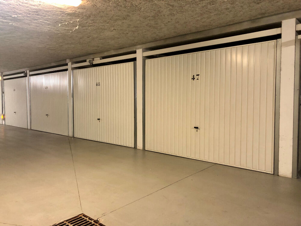 Location Parking/Garage Garage à louer dans une résidence sécurisée Ecully