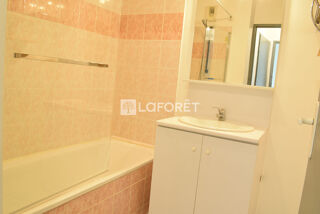  Appartement à louer 2 pièces 44 m²
