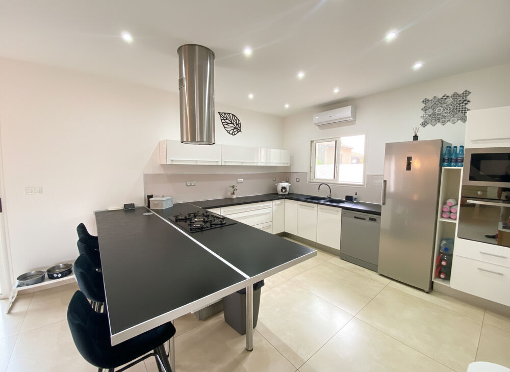 Vente Maison Villa haut de gamme Plain-pied T5 avec Jardin et piscine Carcassonne