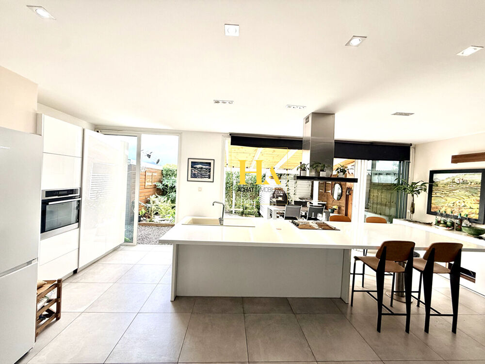 Vente Maison Maison Saint Pierre 5 pièce(s) 141 m2 Saint pierre