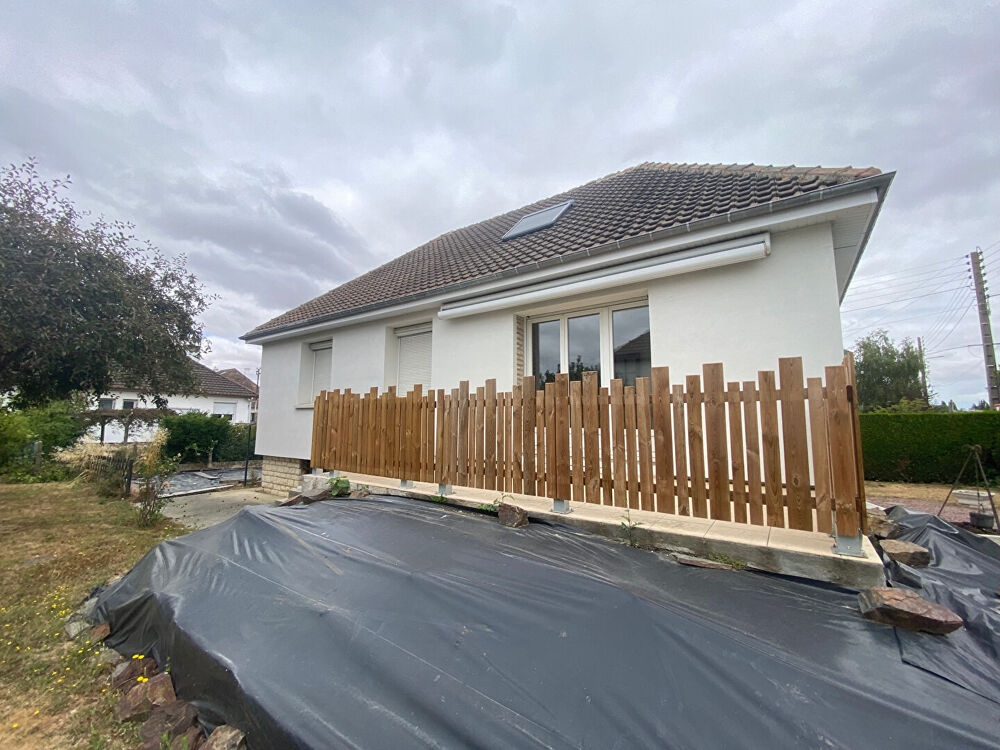Location Maison Maison Caen 6 pièce(s) 107.61 m2 Caen