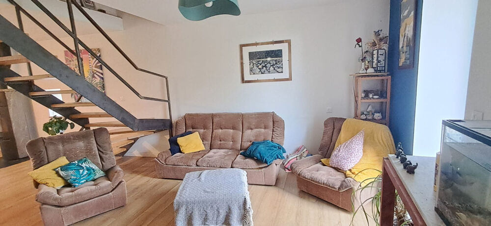 Vente Maison 15' de Cahors: Maison de village  en pierre - 5 pièces Douelle