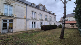  Immeuble � vendre 298 m�