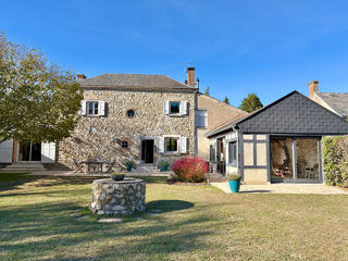 Maison 8 pièces 178 m² · à Fay-aux-Loges · 178 m² · 369 500 €
