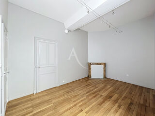 Location Appartement A LOUER T3 rénové rue Toussaint ANGERS 61 m² Angers