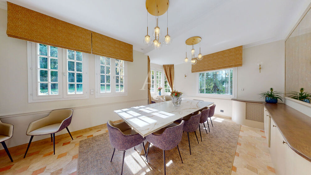 Vente Maison Demeure de Prestige 8 pièce(s)368 m2 Chessy