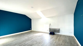  Appartement à louer 2 pièces 70 m²