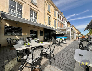  Immeuble � vendre 15 + pi�ces 470 m�
