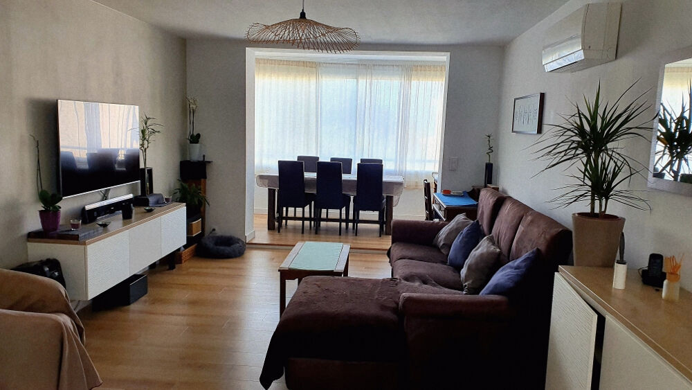 Location Maison Maison eguilles 1900m² Eguilles