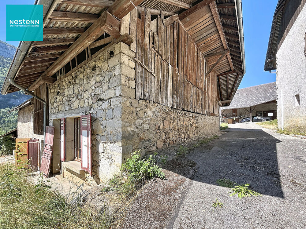 ALLEVES _ Charmante maison de village de 106.04 m² au sol, à vendre