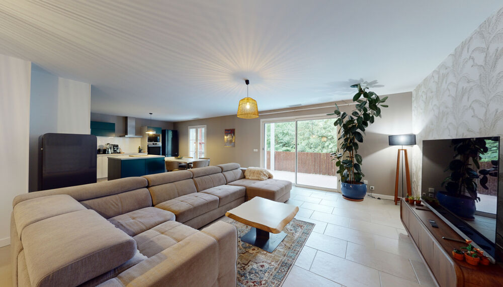 AINTZIRA Les volumes d'une maison, la simplicité d'un appartement